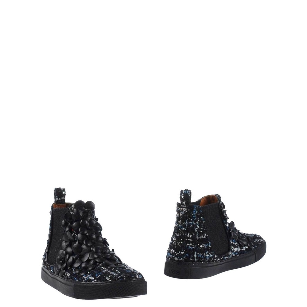 Black and Blue High-Top Sneakers with Floral Detail